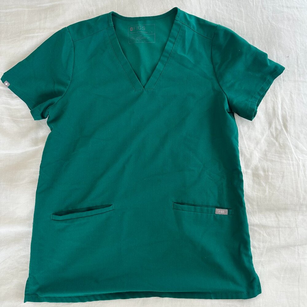 FIGS Hunter Green Scrub Top (small)